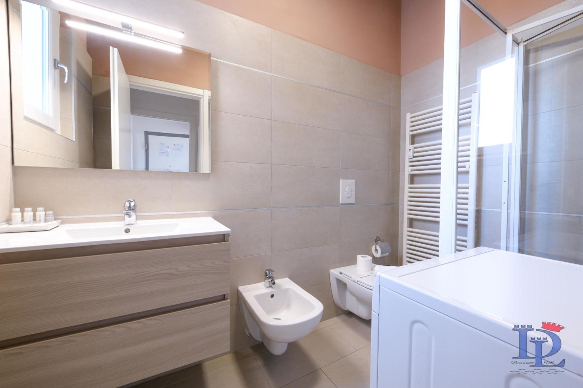 Desenzanoloft Official Partner Marriott Homes & Villas - Smiling In Desenzano Lake View Desenzano del Garda Exterior foto